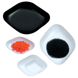 Heathrow Scientific® Diamond Weigh Boats - 25 mL, White, Diamond Polystyrene Weigh Boats, 71 x 46 x 14 mm - 100 ea